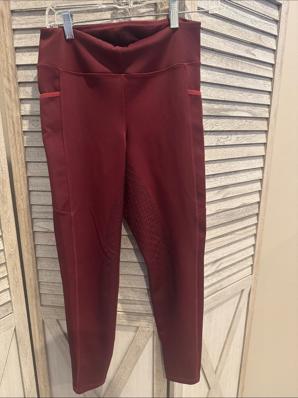Dover Ladies Saddlery High-Waist Burgundy Leggings Size Large with full seat